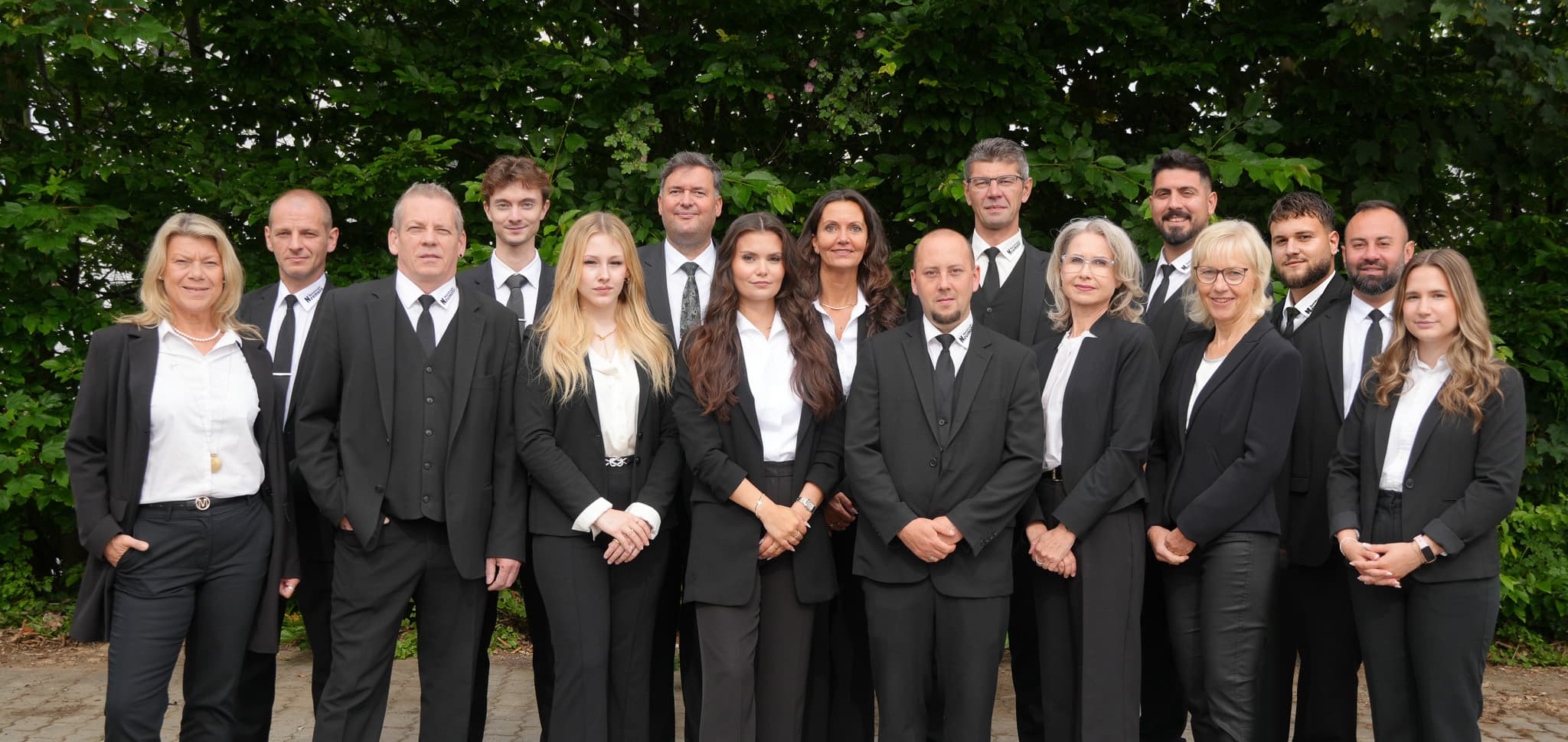 Belegschaft von Bestattungen Neumann